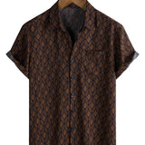 Korte Mouwen Katoenen Hem met Pocket in Retro Geometrisch Patroon in Bruine Kleur voor Mannen
