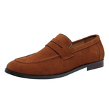 Zomerse suède herenloafers