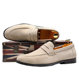 Zomerse suède herenloafers