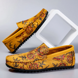 Leren herenloafers met bloemmotief